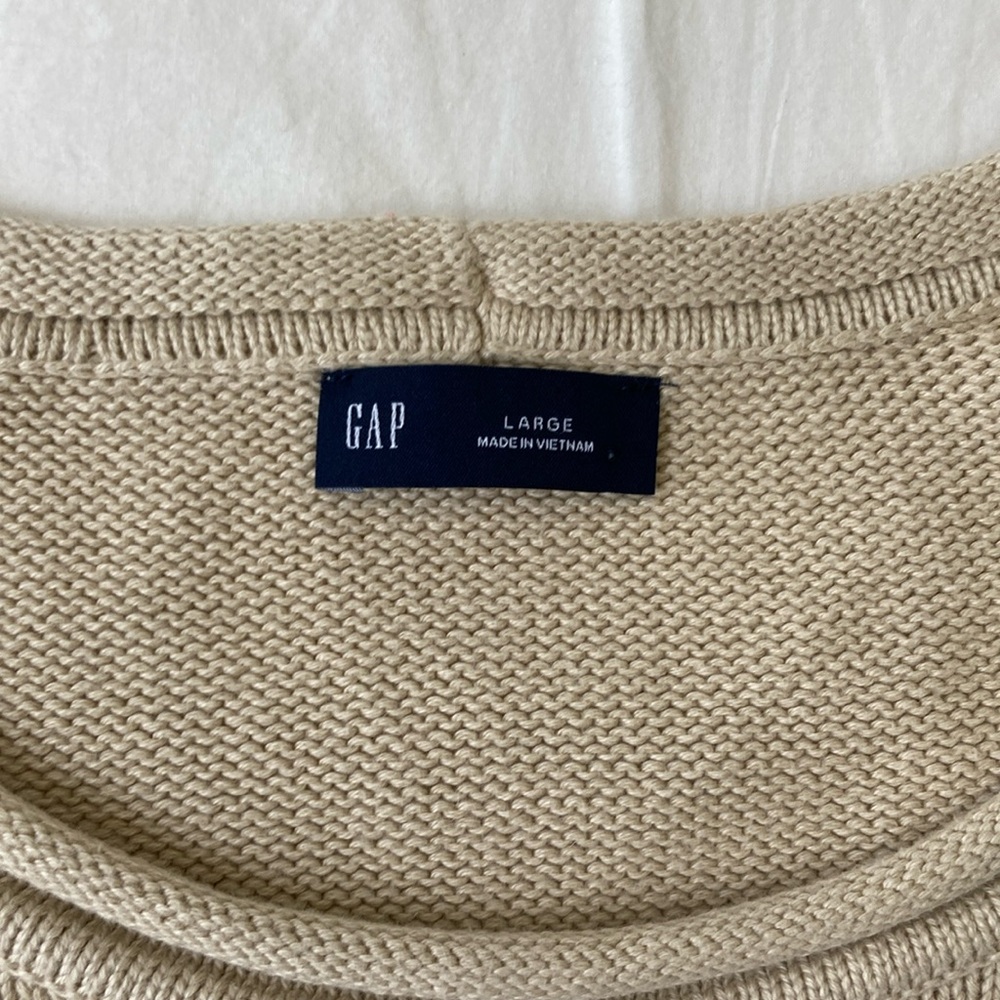 GAP 24/7 Split-hem Roll Neck Cream Sweater.